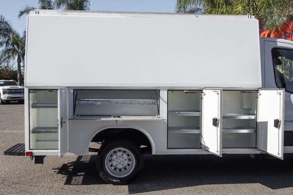 Used 2022 Ford Transit 350 DRW RWD image 12