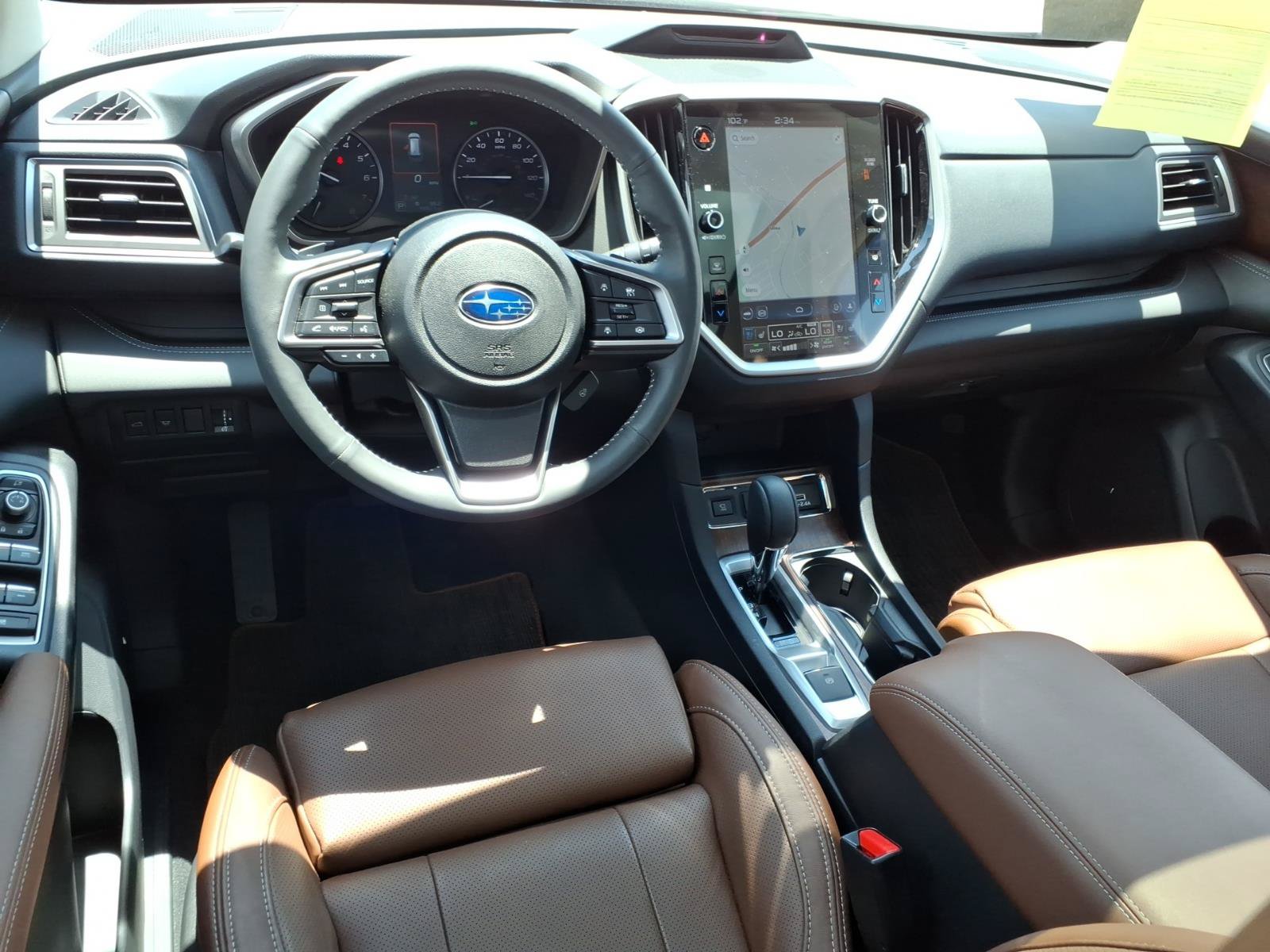 Used 2025 Subaru Ascent Touring AWD/4WD image 16