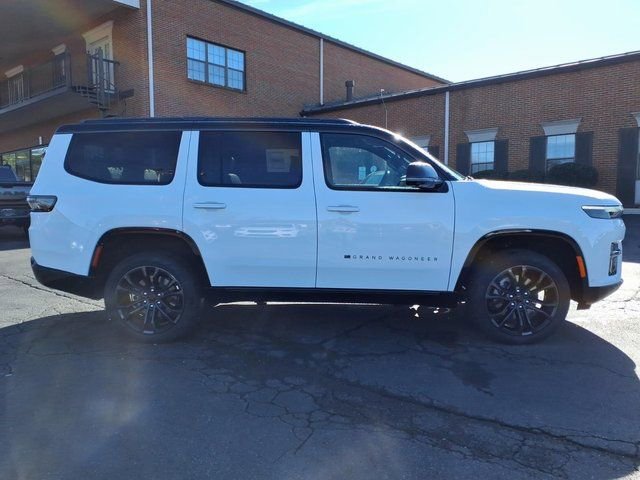 New 2026 Jeep Grand Wagoneer Summit image 2