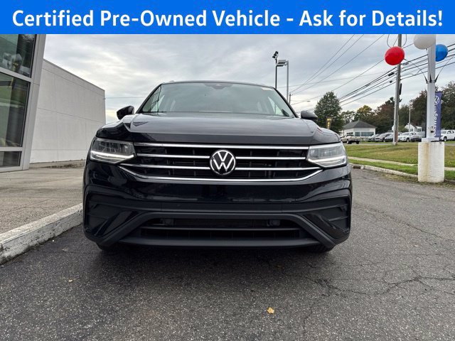 Certified 2024 Volkswagen Tiguan SE w/ Panoramic Sunroof Package AWD/4WD image 5