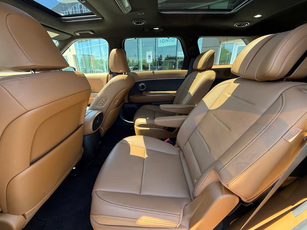 Certified 2026 Hyundai Palisade Calligraphy AWD/4WD image 15