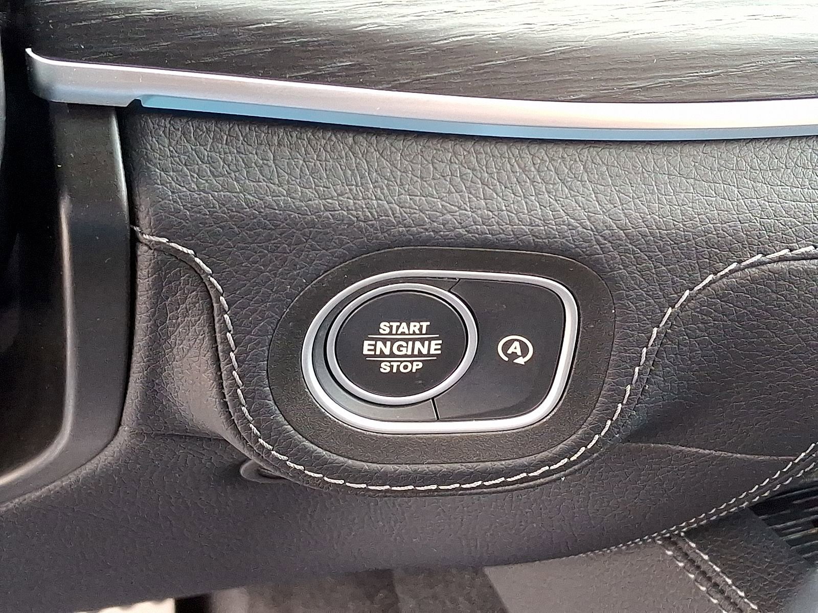 Certified 2025 Mercedes-Benz GLS 450 4MATIC image 24