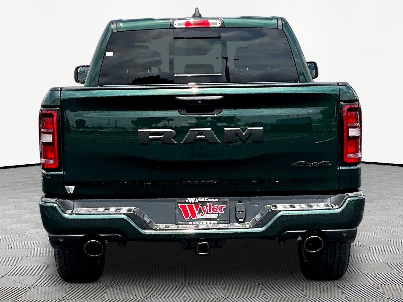 New 2026 RAM 1500 Express AWD/4WD image 5