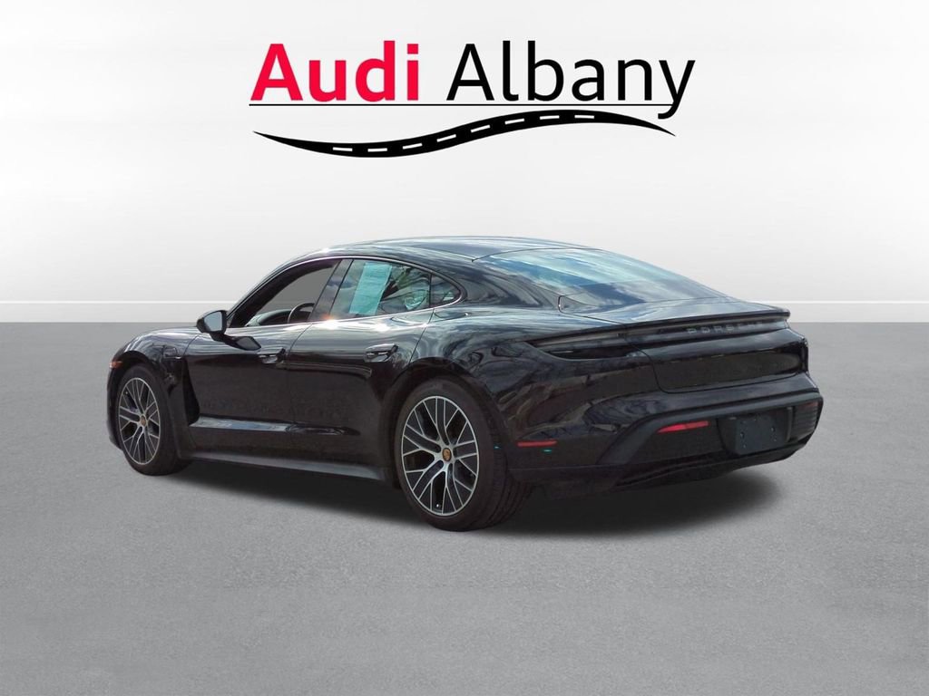 Used 2024 Porsche Taycan RWD image 4