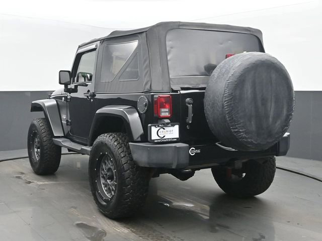 Used 2017 Jeep Wrangler Sahara w/ Connectivity Group image 4