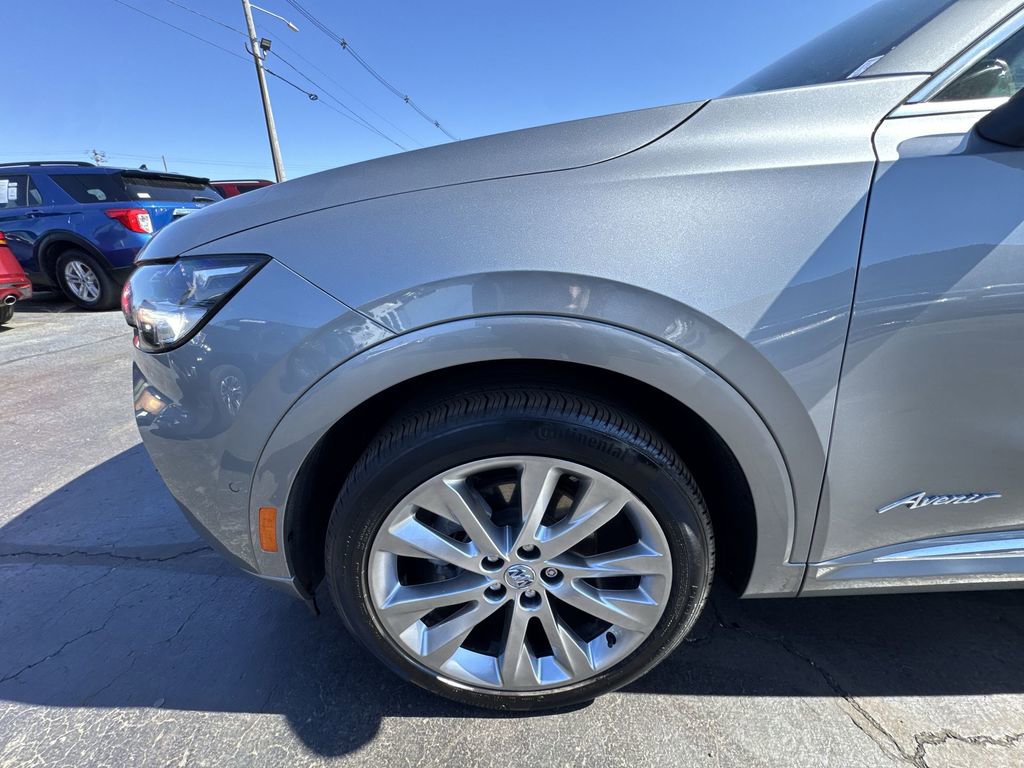 Used 2023 Buick Envision Avenir AWD/4WD image 10
