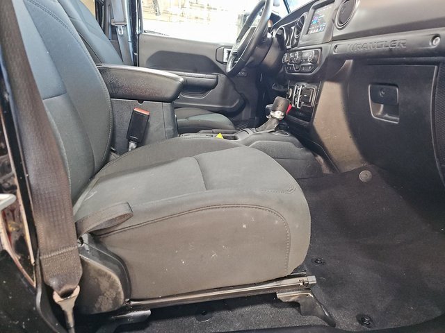 Used 2021 Jeep Wrangler Unlimited Sport image 5