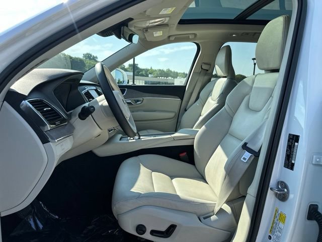 Certified 2023 Volvo XC90 B5 Plus w/ Protection Package Premier AWD/4WD image 18
