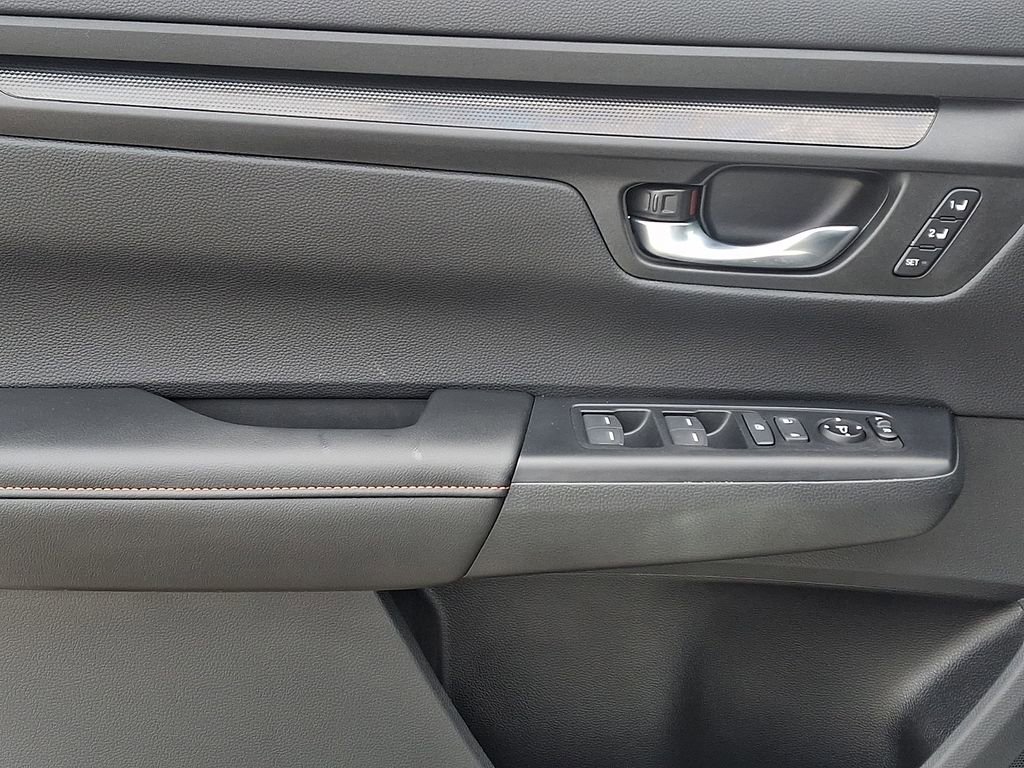 Used 2026 Honda CR-V Sport-L image 13