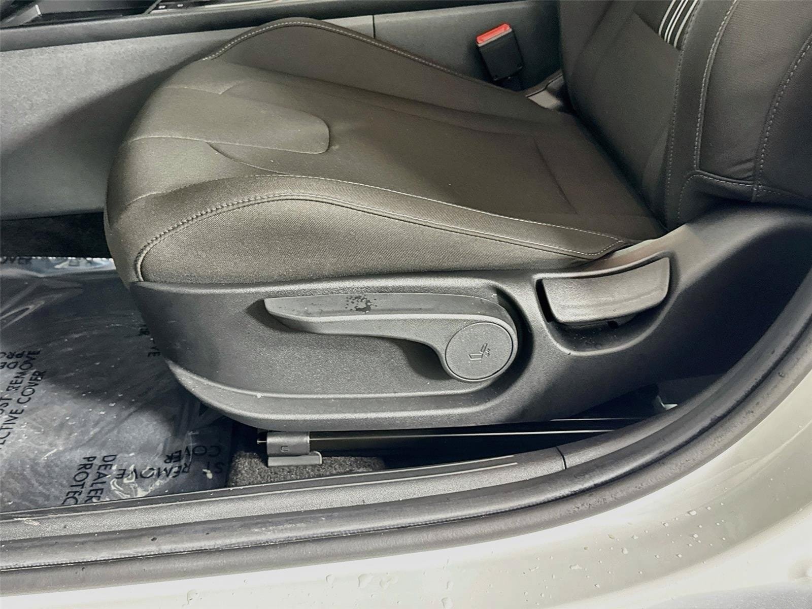 Certified 2026 Hyundai Elantra Sport FWD image 19