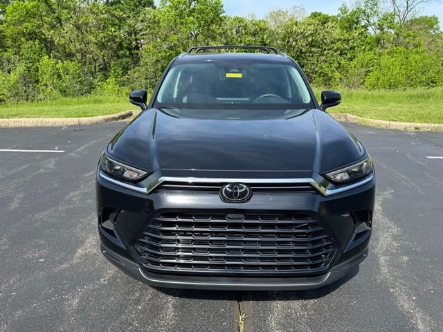 Used 2024 Toyota Grand Highlander XLE image 8