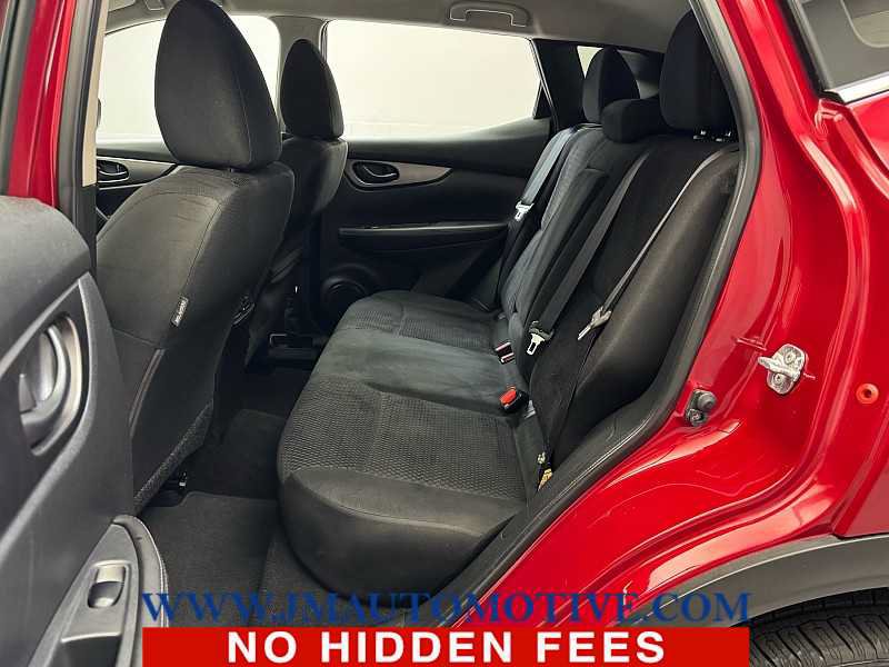 Used 2017 Nissan Rogue Sport S w/ S Appearance Package AWD/4WD image 14