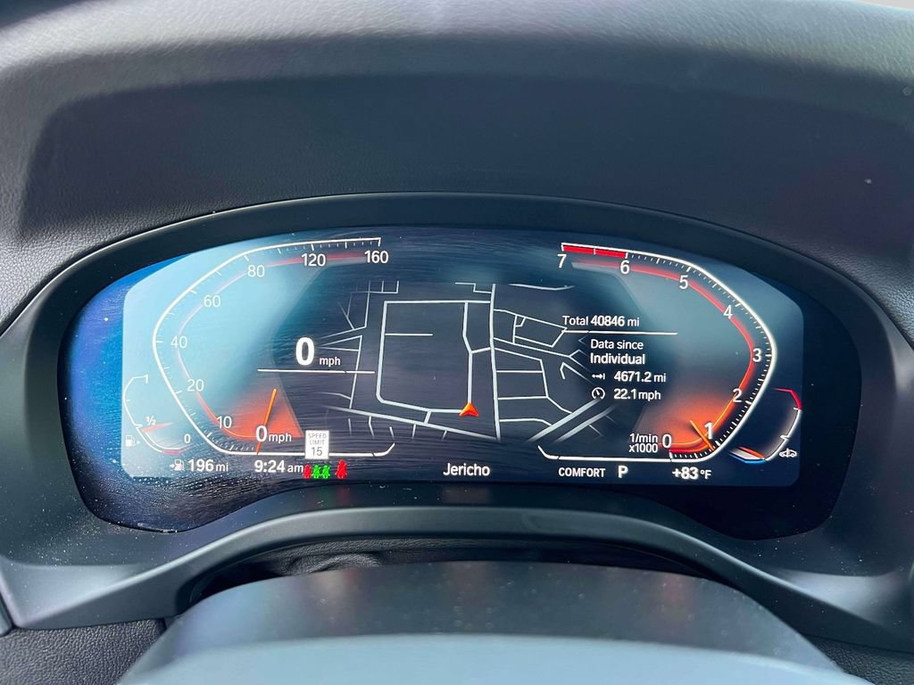 Used 2023 BMW X4 xDrive30i w/ Parking Assistance Package AWD/4WD image 17