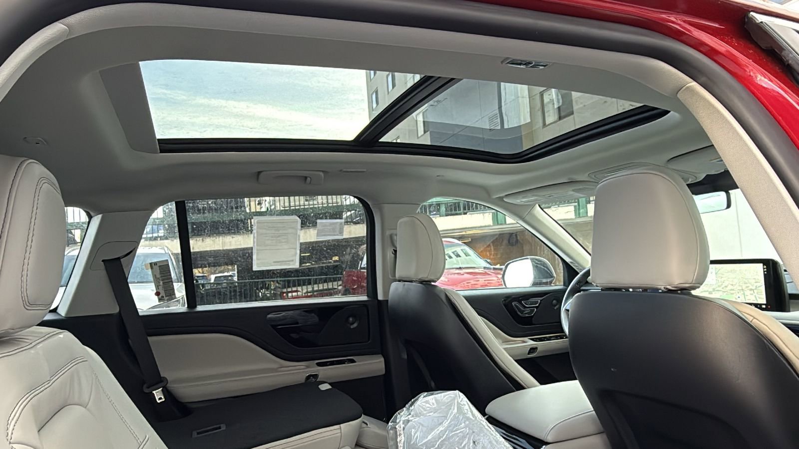 New 2026 Lincoln Aviator Reserve image 4