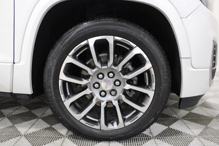 Used 2021 GMC Acadia Denali w/ Denali Technology Package AWD/4WD image 47