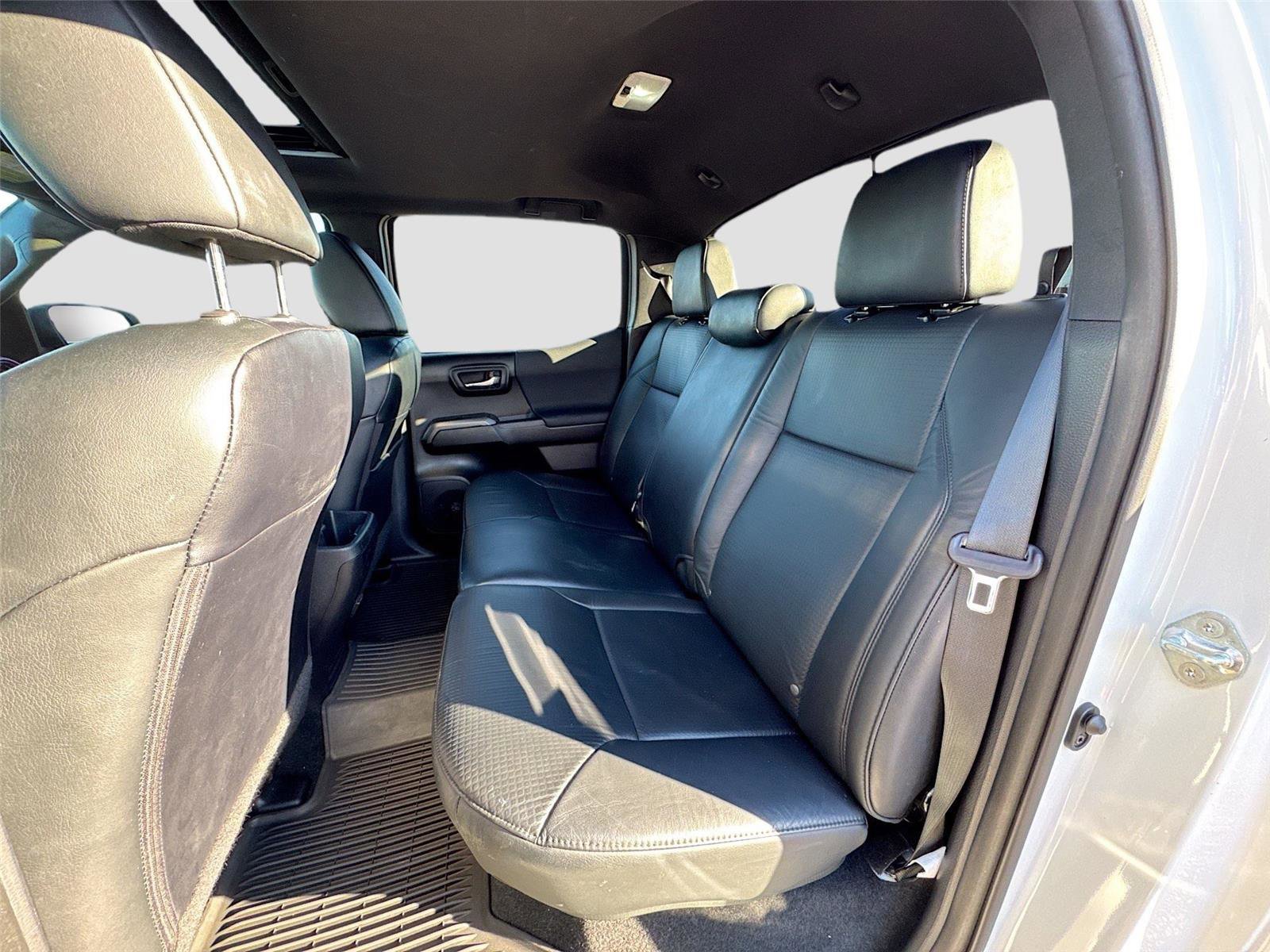 Used 2021 Toyota Tacoma TRD Sport w/ TRD Premium Sport Package image 25