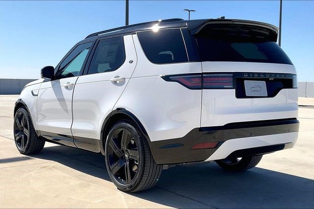 New 2026 Land Rover Discovery Dynamic SE image 3