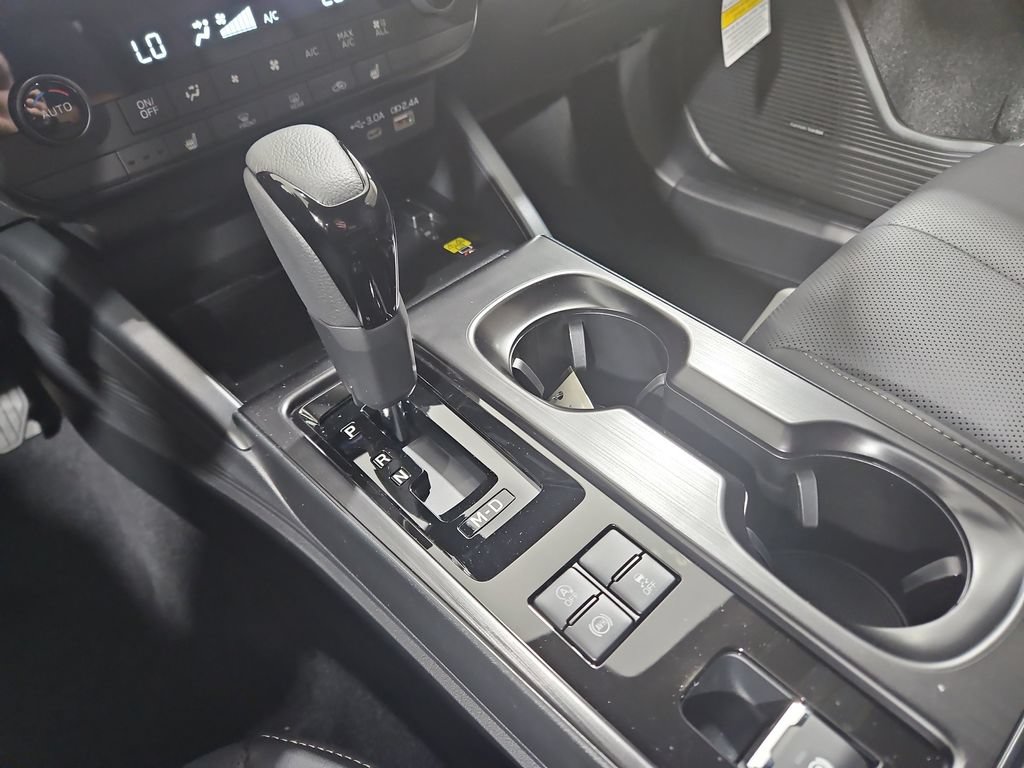 New 2026 Subaru Outback Limited AWD/4WD image 24
