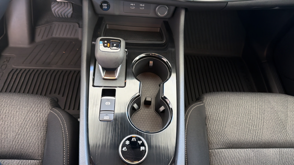 New 2026 Nissan Rogue SV AWD/4WD image 22