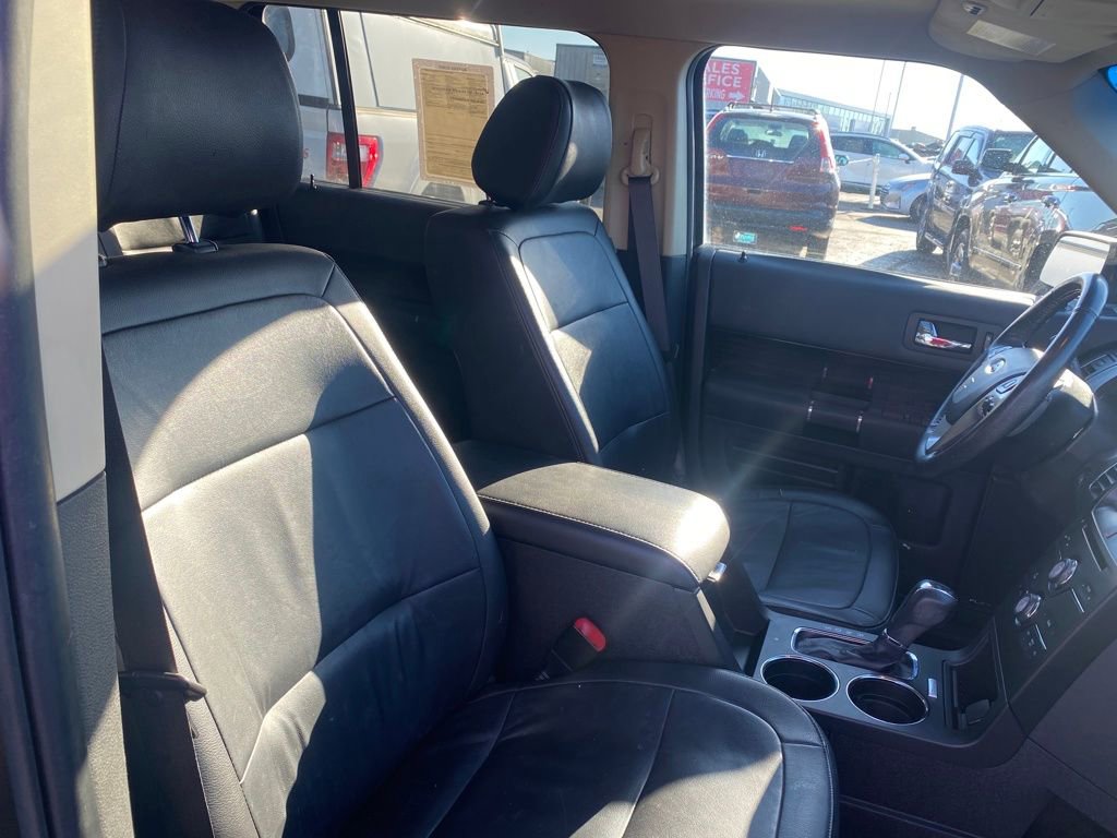 Used 2018 Ford Flex SEL w/ Equipment Group 202A image 25