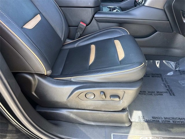 Used 2021 GMC Yukon XL AT4 w/ Rear Media and Nav Package image 15