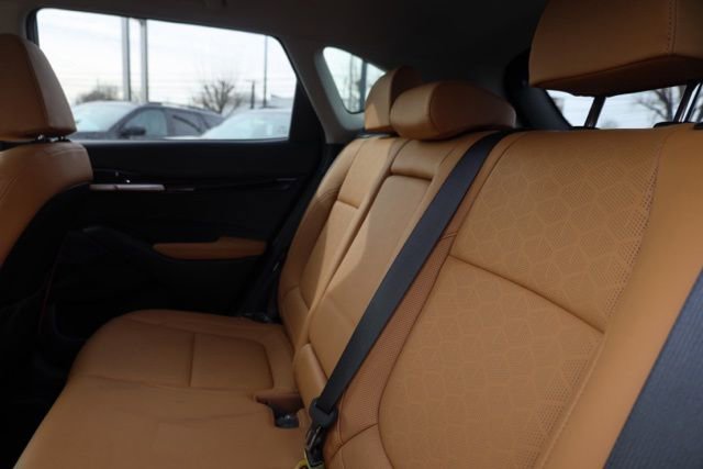Certified 2024 Kia Seltos SX w/ SX Sunroof Package image 36