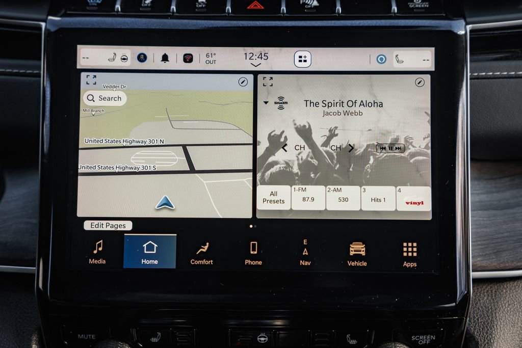 Used 2023 Jeep Grand Cherokee 4WD 4xe image 23