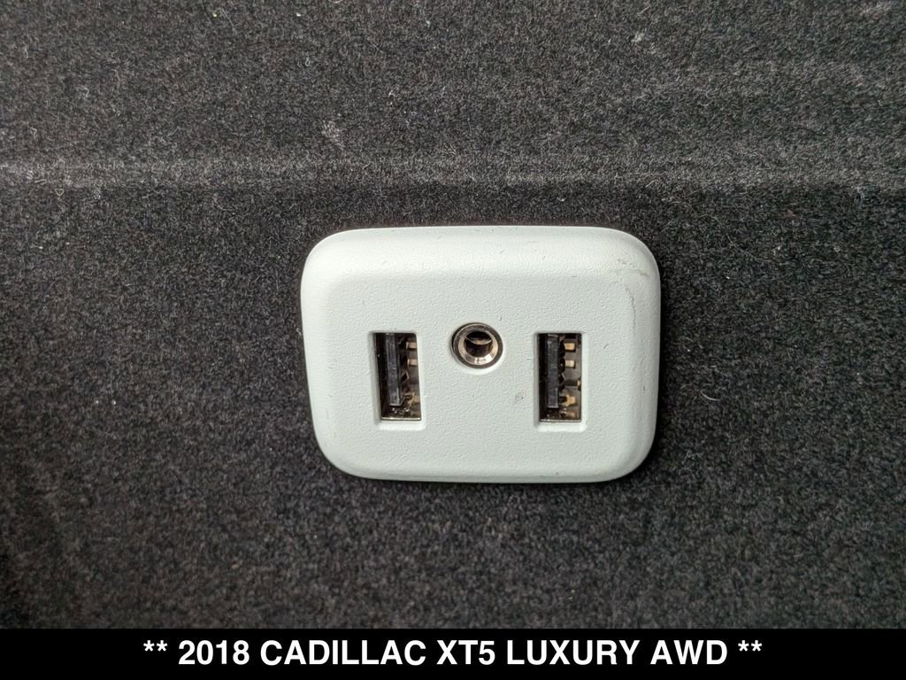 Used 2018 Cadillac XT5 Luxury w/ Driver Awareness Package image 25