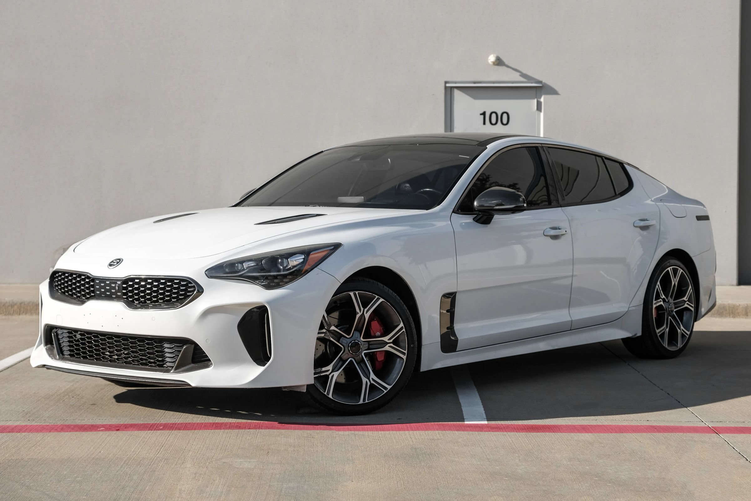 Used 2020 Kia Stinger GT2 RWD image 7