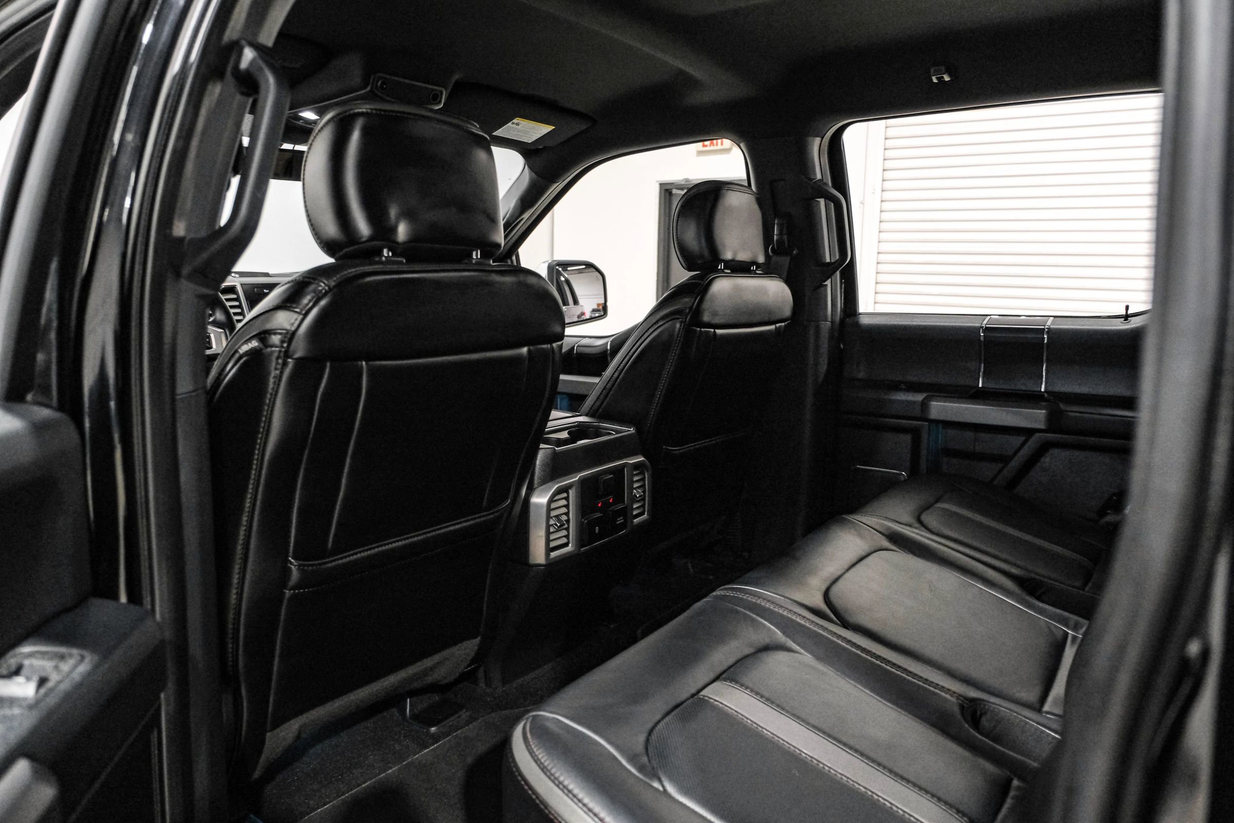 Used 2020 Ford F150 Platinum image 38