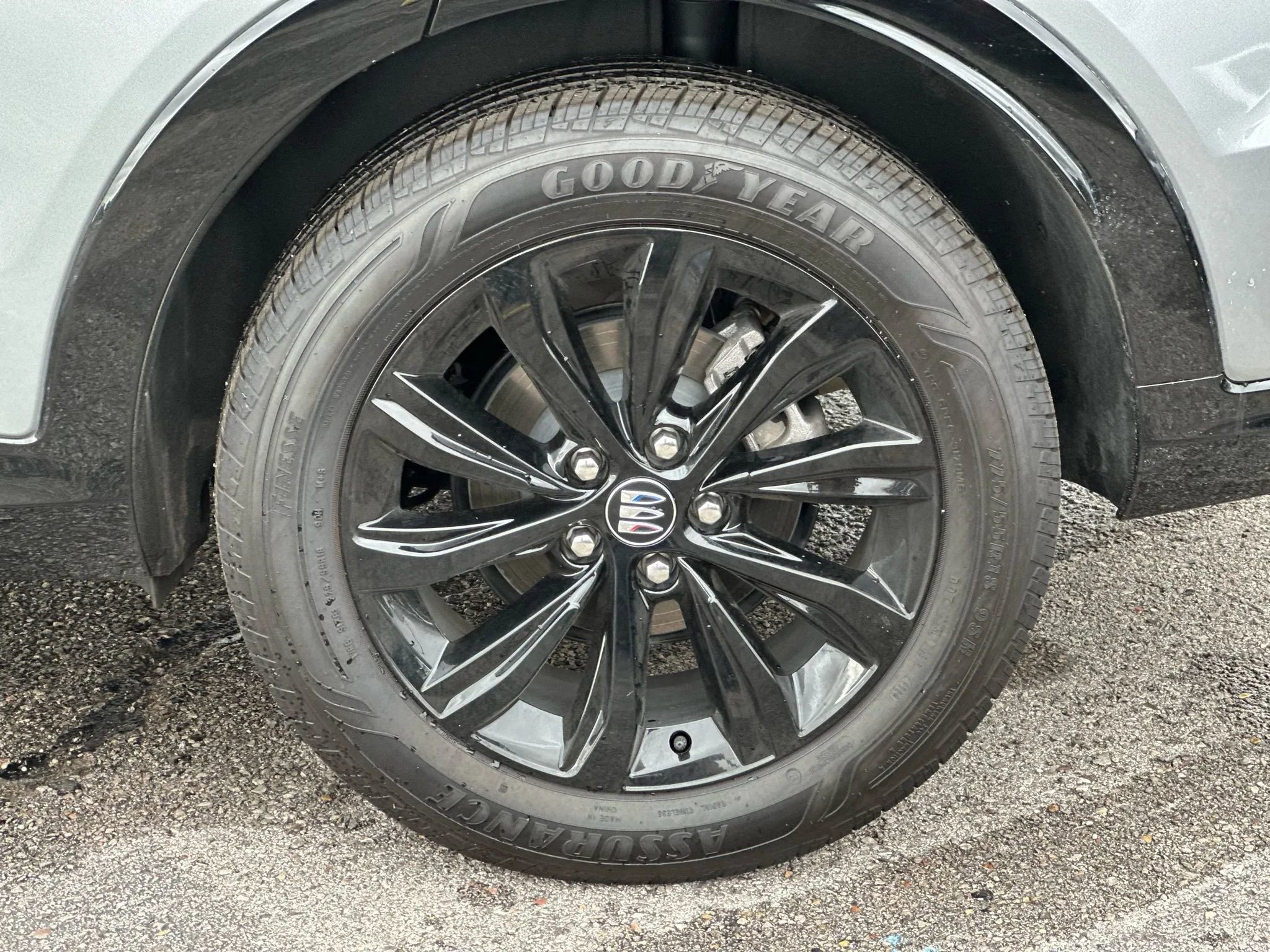 Used 2025 Buick Envista Sport Touring image 27