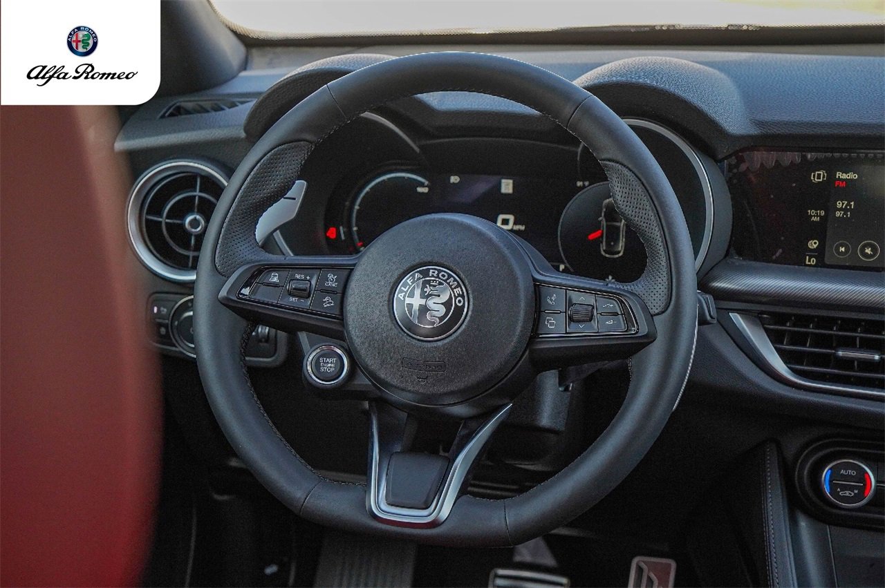 New 2025 Alfa Romeo Stelvio Sprint w/ Veloce Package image 22