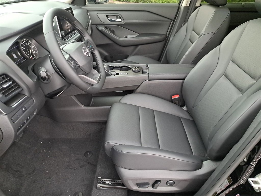 New 2026 Nissan Rogue SV image 19