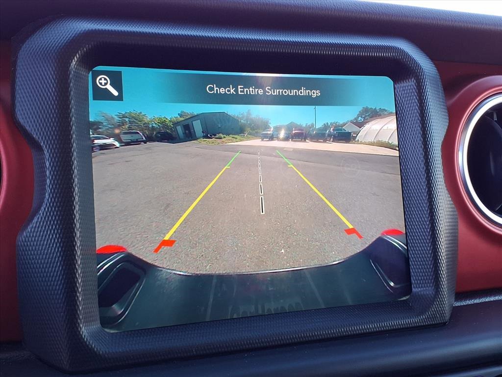 Used 2021 Jeep Gladiator Rubicon w/ Dual Top Group image 24