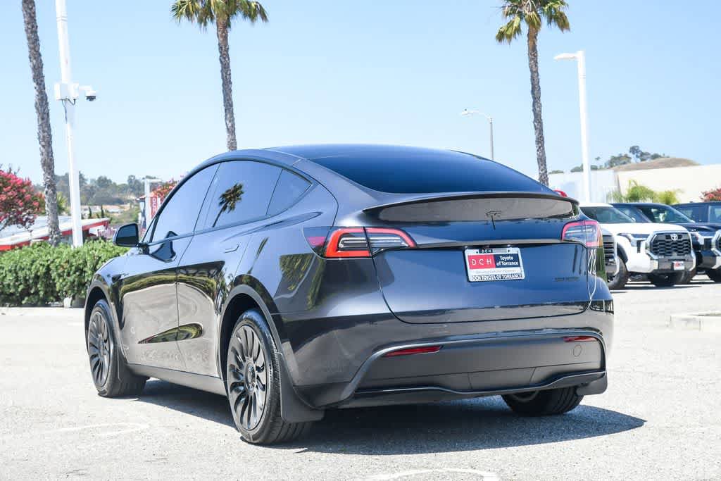 Used 2024 Tesla Model Y 2WD image 7