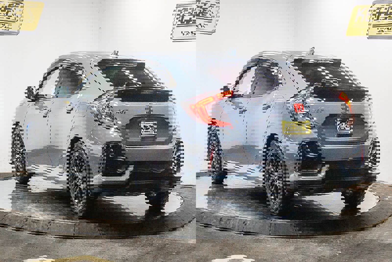 Used 2021 Honda Civic EX image 2