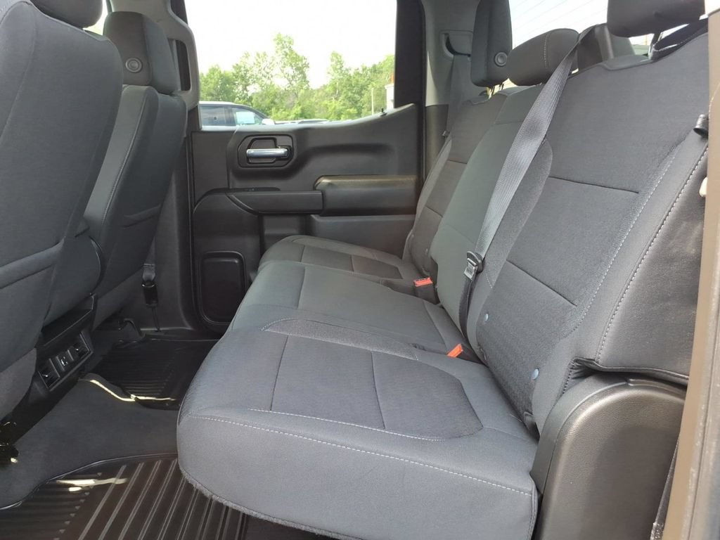 Used 2021 Chevrolet Silverado 1500 LT w/ Z71 Off-Road Package AWD/4WD image 14
