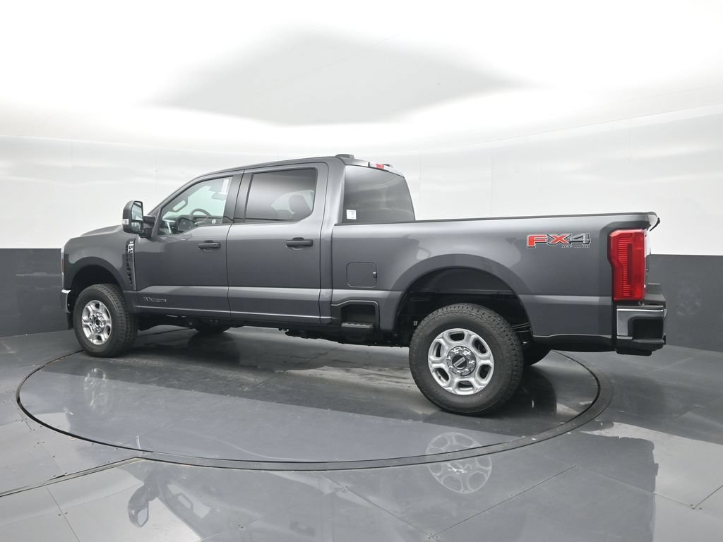 New 2026 Ford F250 XLT w/ FX4 Off-Road Package AWD/4WD image 28