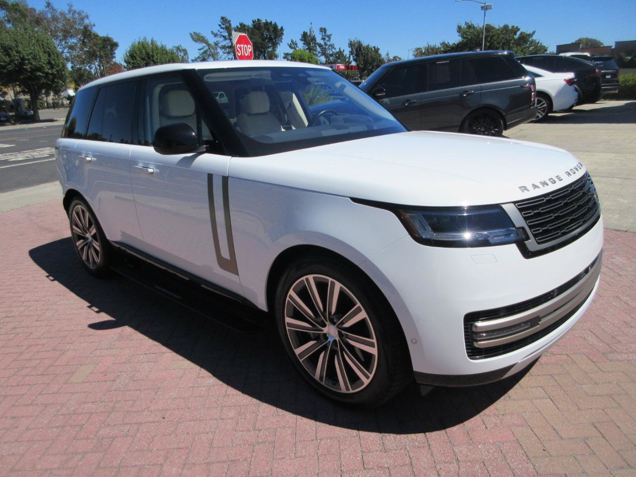 Used 2023 Land Rover Range Rover SE AWD/4WD image 85