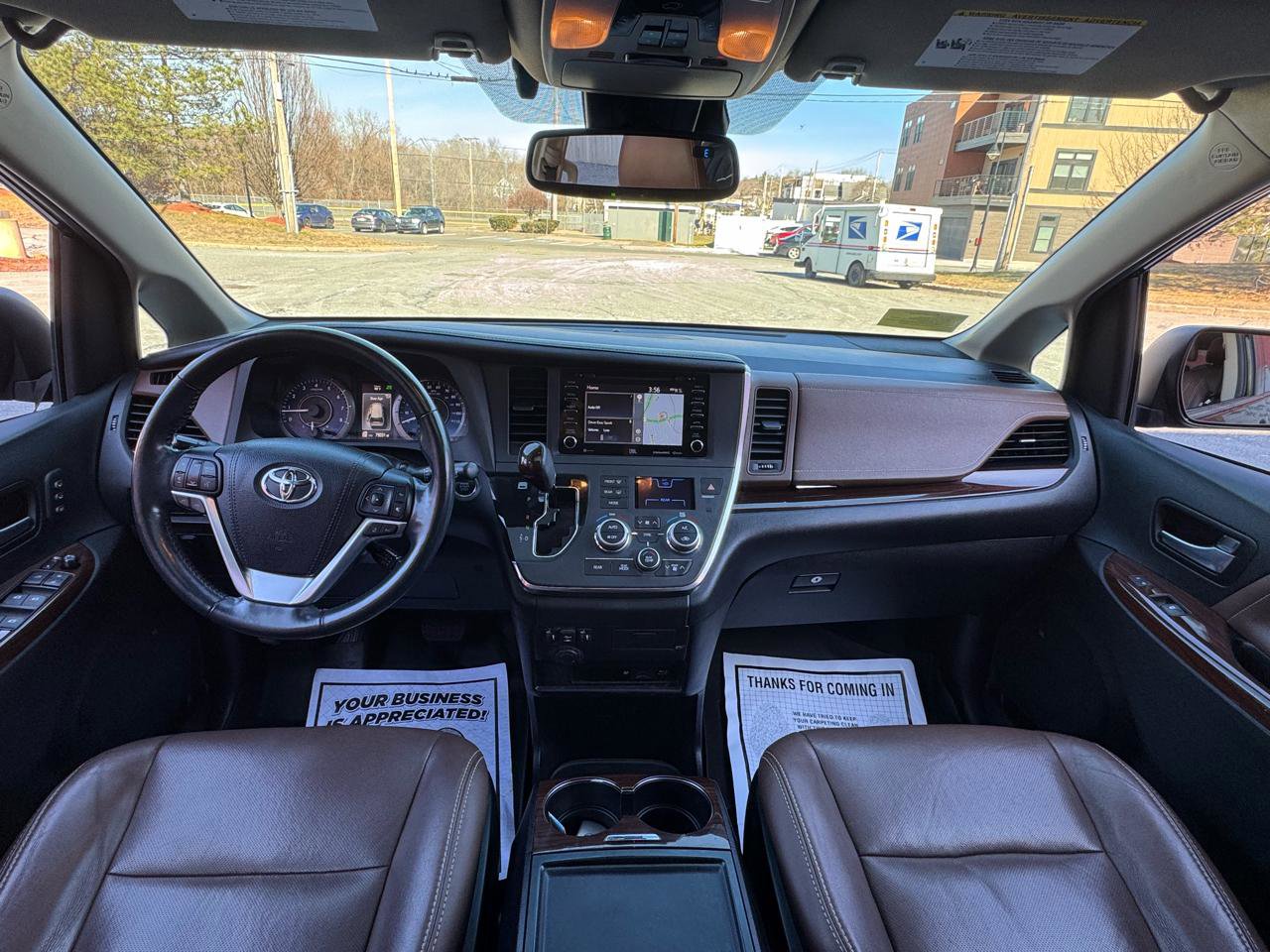 Used 2018 Toyota Sienna Limited Premium image 7