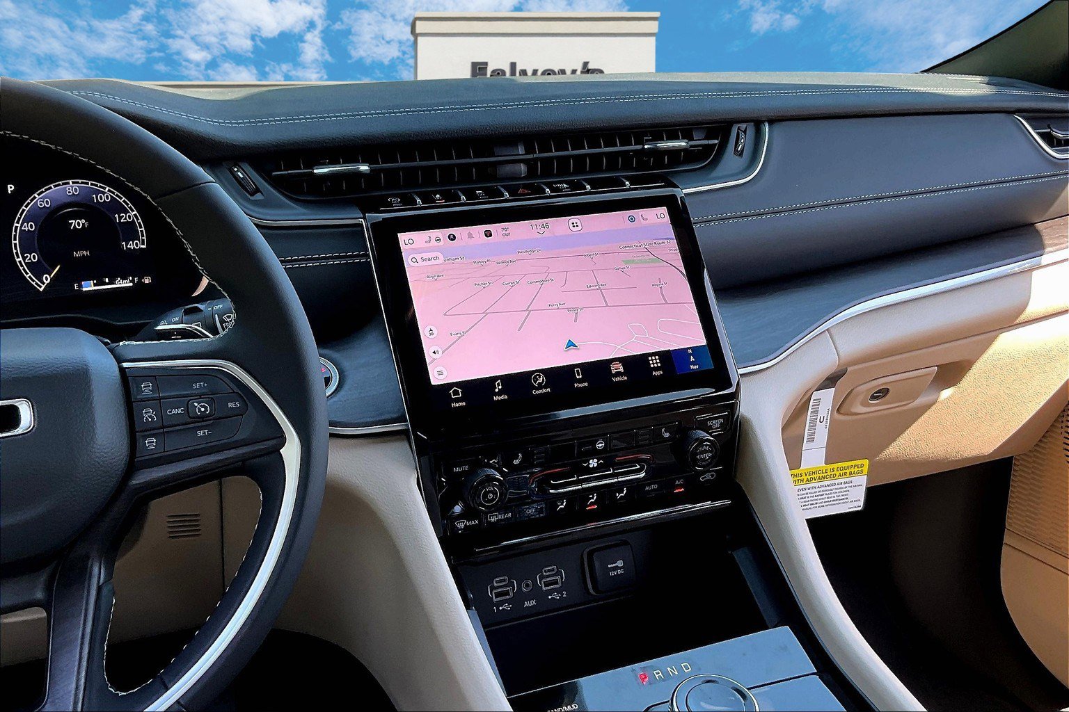 New 2025 Jeep Grand Cherokee Limited image 7