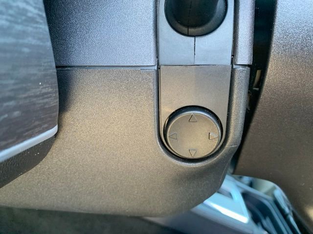 Used 2012 Lincoln MKX FWD image 15