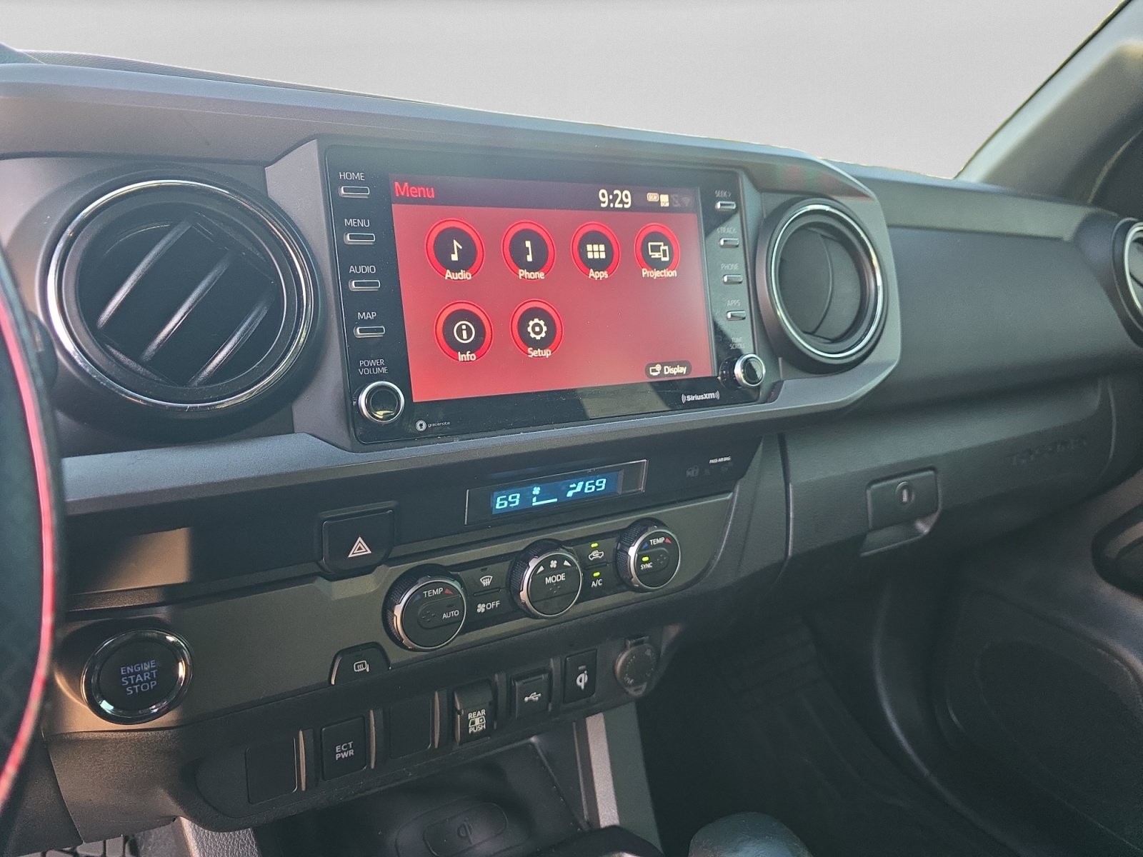 Used 2021 Toyota Tacoma TRD Sport RWD image 14