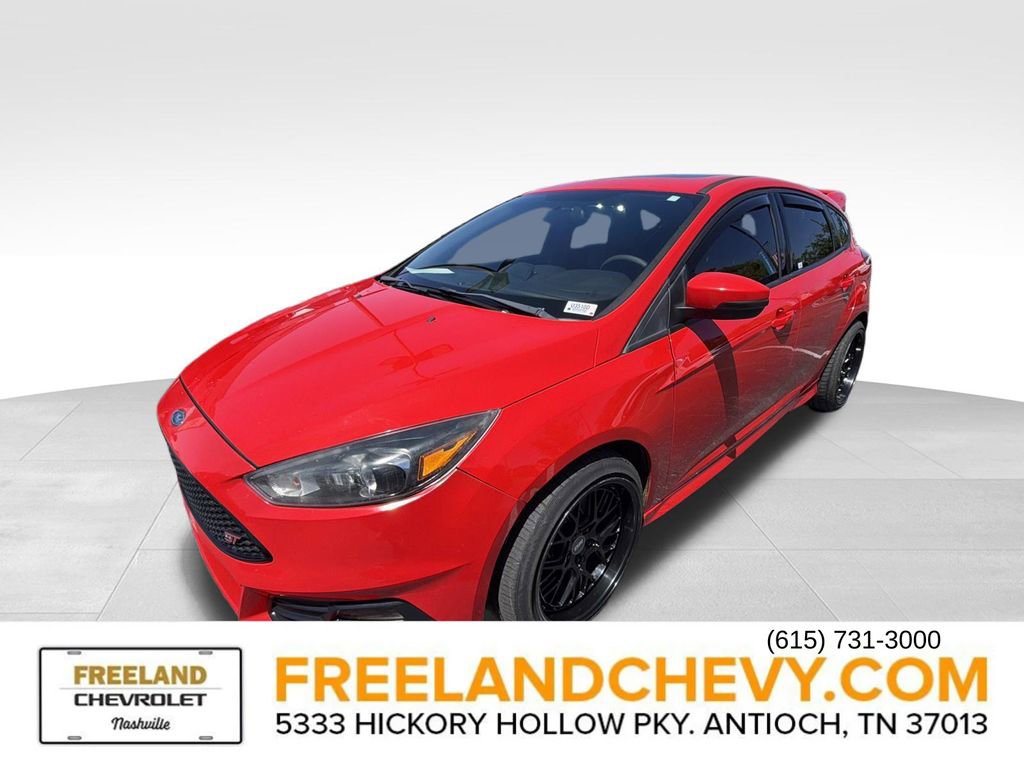 Used 2016 Ford Focus ST w/ Equipment Group 402A FWD image 5