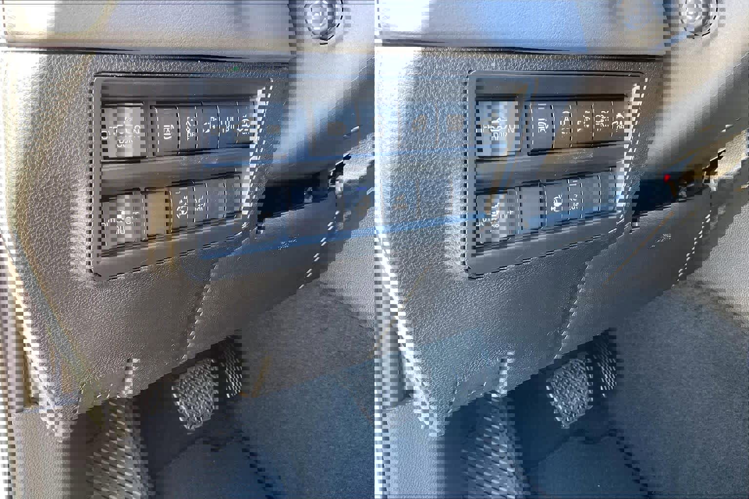 New 2026 Toyota Tundra Platinum image 19