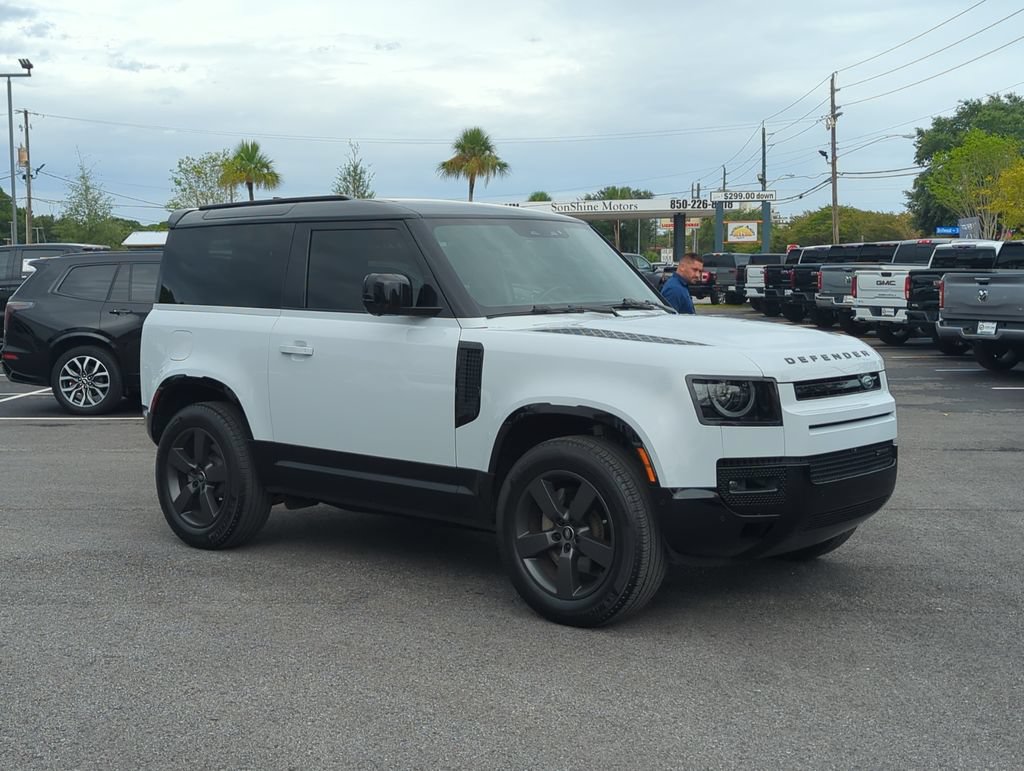 Used 2023 Land Rover Defender 90 X-Dynamic SE AWD/4WD image 8