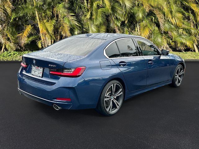 Used 2024 BMW 330i Sedan w/ Convenience Package RWD image 4