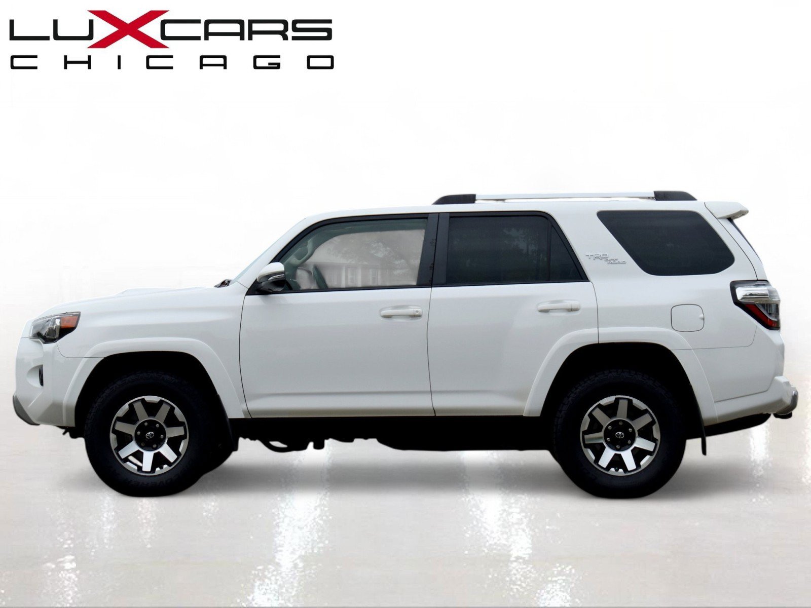 Used 2018 Toyota 4Runner TRD Off-Road Premium w/ Convenience Package AWD/4WD image 7