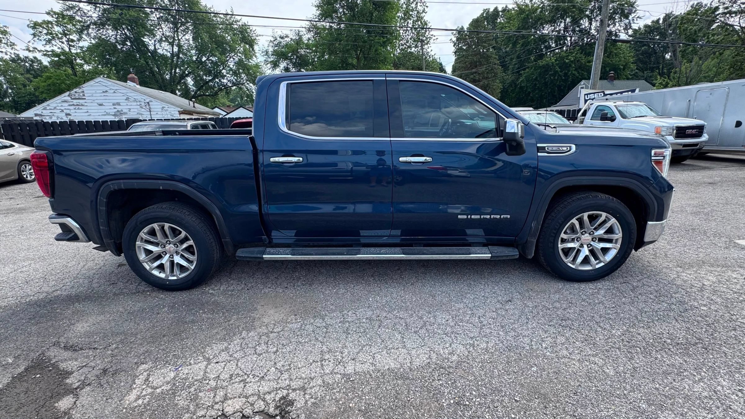 Used 2021 GMC Sierra 1500 SLT RWD image 6