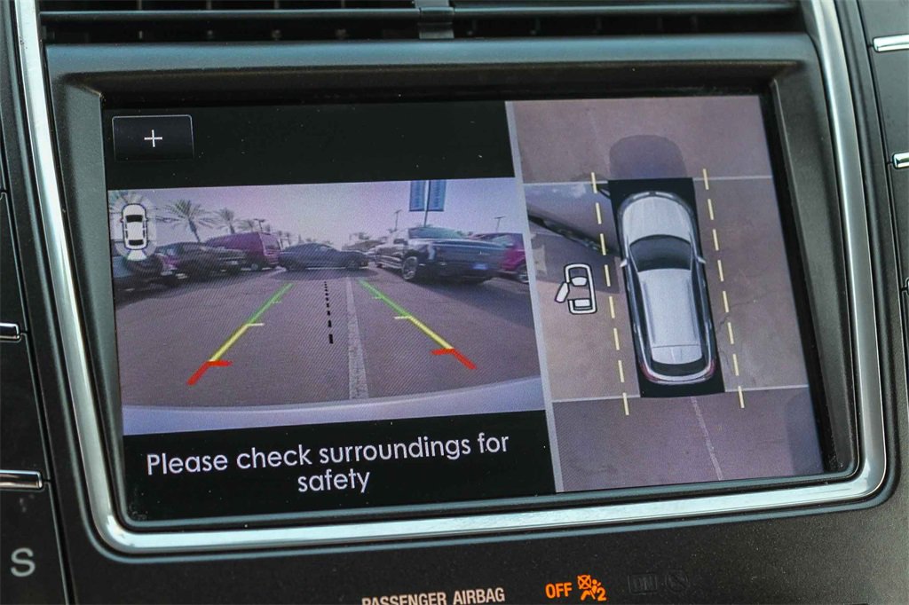 Used 2020 Lincoln Nautilus Reserve w/ Equipment Group 201A image 29